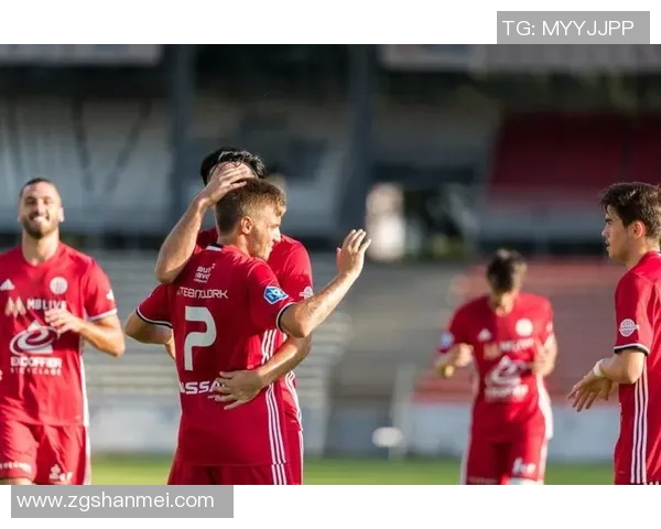 查布莱与索肖的精彩对决揭示法乙联赛的激烈竞争与球队实力较量